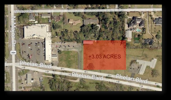 Leveled Land Ready for Development: 8200 Phelan Boulevard, Beaumont, TX 77706